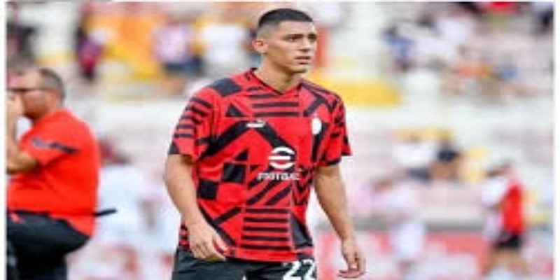 深度解析：比赛关键节点与战术亮点 -蓝鲸体育